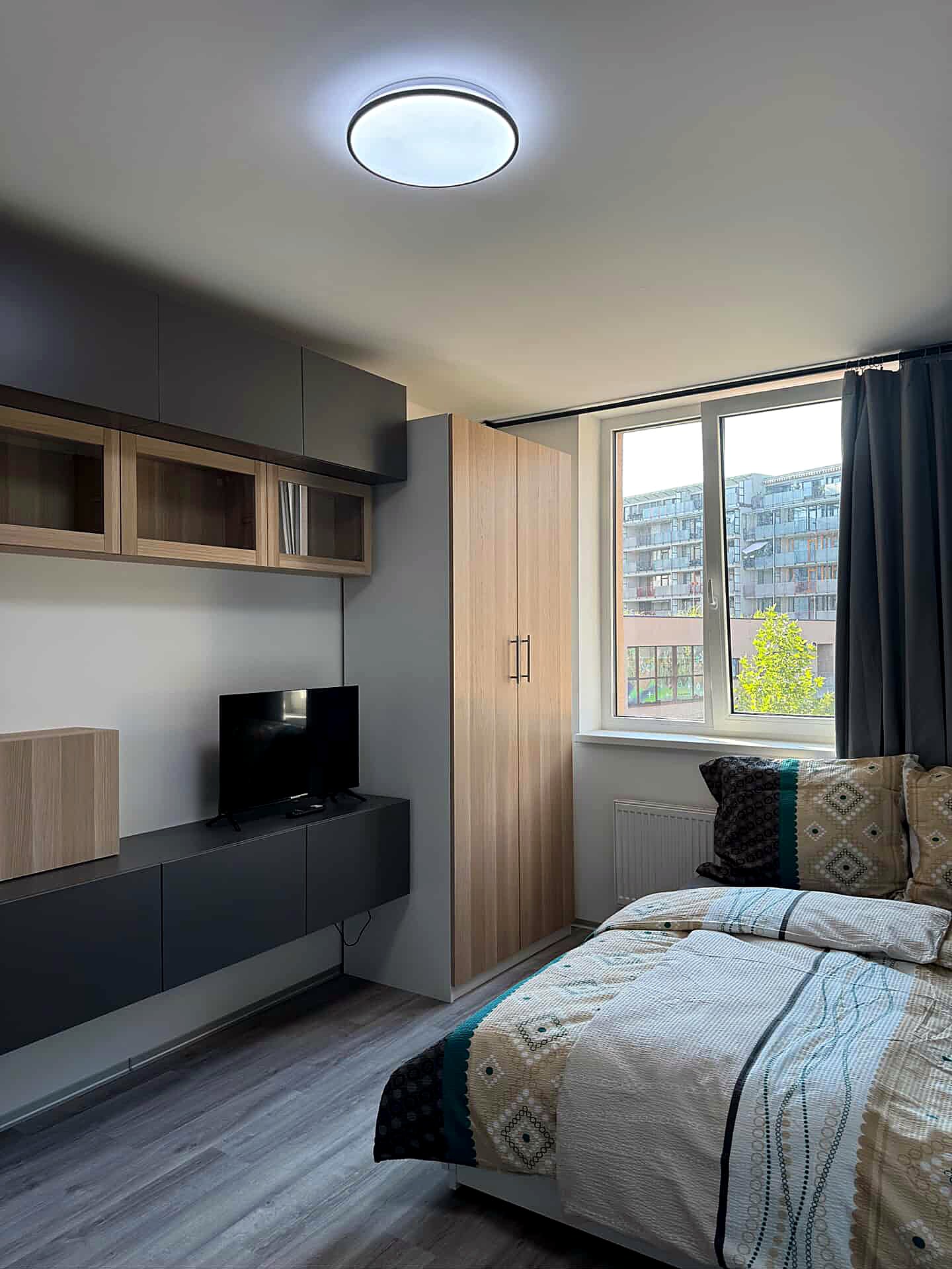 Apartment with Bedroom